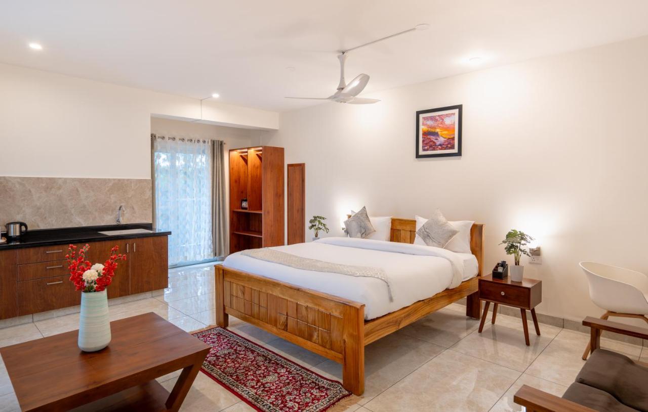 The Silver Chimes Suites 班加罗尔 外观 照片